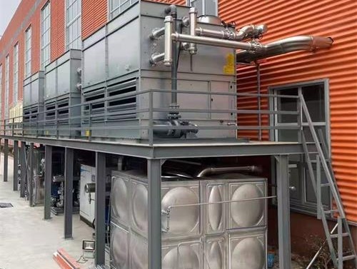 Precautions for using enclosed cooling towers in winter