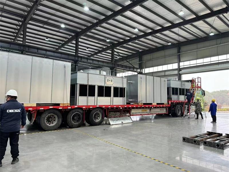 How does the decrease in circulating water volume of stainless steel closed cooling tower cause